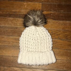 Abercrombie & Fitch Pom Pom Hat